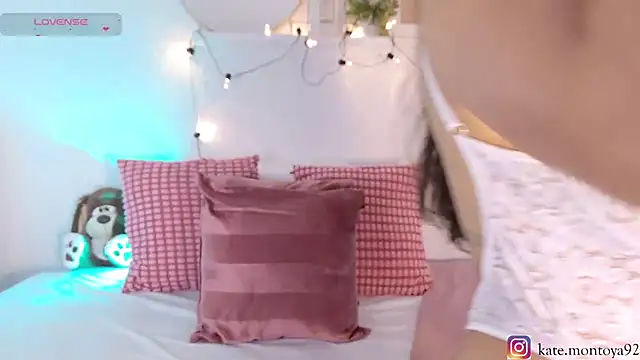 AlexaaPorter online show from February 10, 2026, 11:09 am