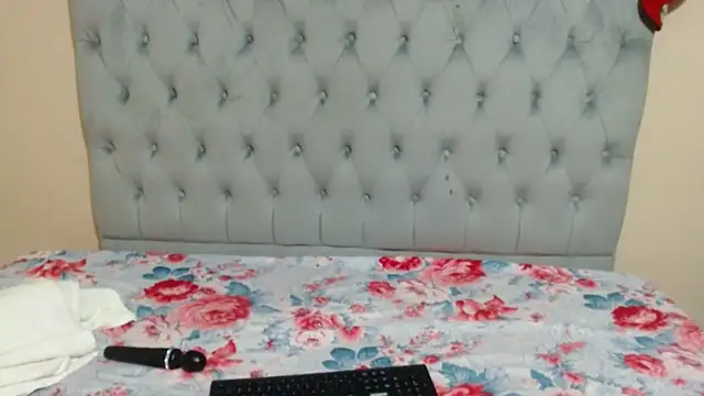 Snapshot of Babysex32 chatting on February 7, 2026, 9:12 pm Babysex32 online show from February 7, 2026, 9:12 pm