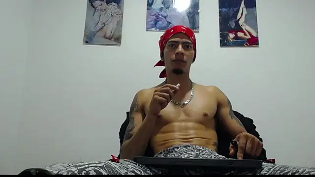 Snapshot of Daniel_laverde chatting on October 21, 2025, 6:57 am Daniel laverde online show from October 21, 2025, 6:57 am