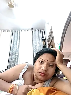 Snapshot of Cute-Janvi20 chatting on July 15, 2026, 2:35 pm Cute-Janvi20 online show from July 15, 2026, 2:35 pm