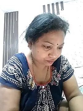 Cute-Janvi20 online show from April 26, 2026, 5:38 am