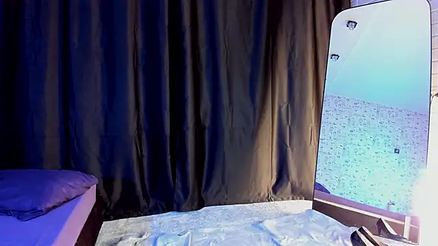 Anjela Botton online show from October 22, 2025, 6:51 pm