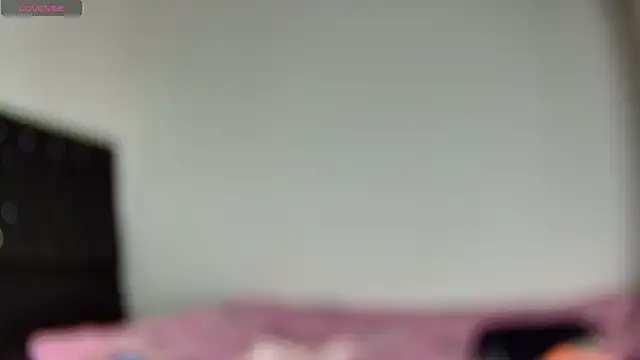 Snapshot of shantall_ebony1 chatting on November 22, 2025, 10:03 am shantall ebony1 online show from November 22, 2025, 10:03 am