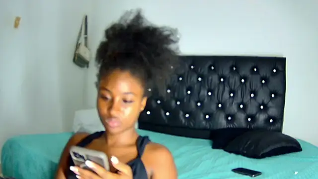 Snapshot of shantall_ebony1 chatting on May 26, 2026, 5:38 am shantall ebony1 online show from May 26, 2026, 5:38 am