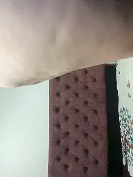 victoriadaniela online show from January 12, 2026, 5:47 am