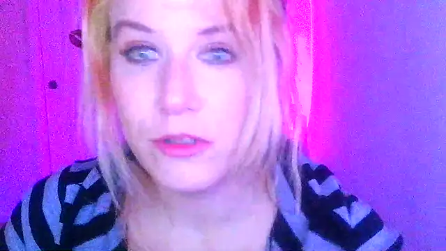 Snapshot of RhondaRump chatting on March 30, 2026, 9:00 am RhondaRump online show from March 30, 2026, 9:00 am