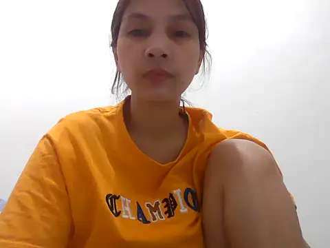 Snapshot of ivyloving4you chatting on October 25, 2025, 1:01 pm ivyloving4you online show from October 25, 2025, 1:01 pm