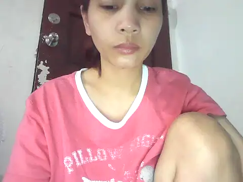 Snapshot of ivyloving4you chatting on October 21, 2025, 8:19 pm ivyloving4you online show from October 21, 2025, 8:19 pm