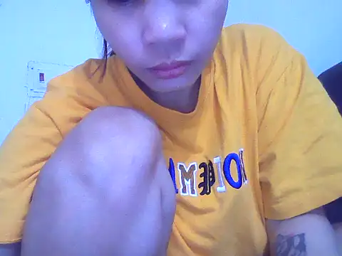 Snapshot of ivyloving4you chatting on October 26, 2025, 1:17 am ivyloving4you online show from October 26, 2025, 1:17 am