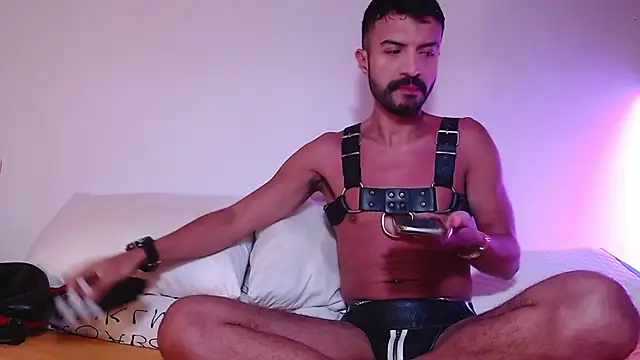 Snapshot of juandusoleil chatting on March 21, 2026, 7:09 am juandusoleil online show from March 21, 2026, 7:09 am