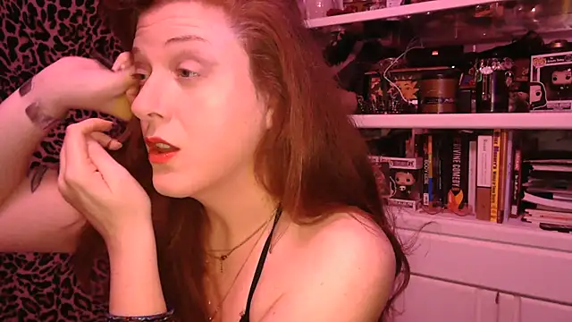 Snapshot of RasheleErotica chatting on December 18, 2025, 3:55 am RasheleErotica online show from December 18, 2025, 3:55 am