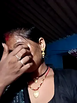 Neelamt12 online show from October 1, 2025, 2:32 pm