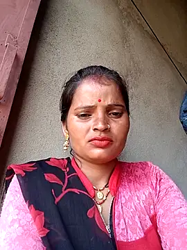 Neelamt12 online show from September 29, 2025, 3:46 am