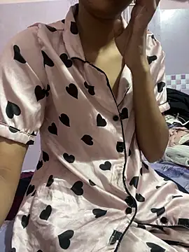 Snapshot of Sandhya_77 chatting on March 12, 2026, 6:17 am Sandhya 77 online show from March 12, 2026, 6:17 am