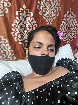 Snapshot of Sandhya_77 chatting on June 25, 2026, 5:12 am Sandhya 77 online show from June 25, 2026, 5:12 am