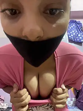 Snapshot of Sandhya_77 chatting on July 16, 2026, 4:31 am Sandhya 77 online show from July 16, 2026, 4:31 am