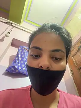 Snapshot of Sandhya_77 chatting on July 30, 2026, 4:44 am Sandhya 77 online show from July 30, 2026, 4:44 am