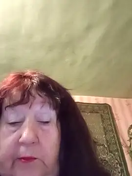 Snapshot of CrystalLime6411 chatting on March 8, 2026, 8:12 pm CrystalLime6411 online show from March 8, 2026, 8:12 pm