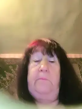 Snapshot of CrystalLime6411 chatting on March 15, 2026, 3:57 am CrystalLime6411 online show from March 15, 2026, 3:57 am