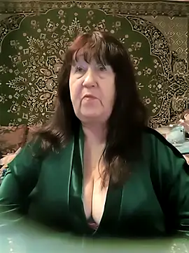 Snapshot of CrystalLime6411 chatting on March 17, 2026, 8:12 pm CrystalLime6411 online show from March 17, 2026, 8:12 pm