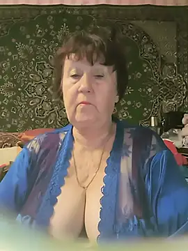 Snapshot of CrystalLime6411 chatting on July 29, 2026, 4:39 pm CrystalLime6411 online show from July 29, 2026, 4:39 pm