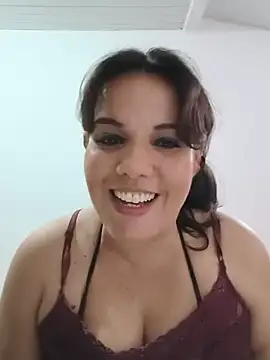Bellapotencia1985 online show from July 18, 2026, 9:51 am