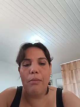 Bellapotencia1985 online show from July 29, 2026, 10:36 am