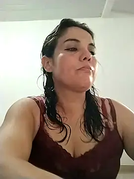 Snapshot of Bellapotencia1985 chatting on February 16, 2026, 10:25 am Bellapotencia1985 online show from February 16, 2026, 10:25 am