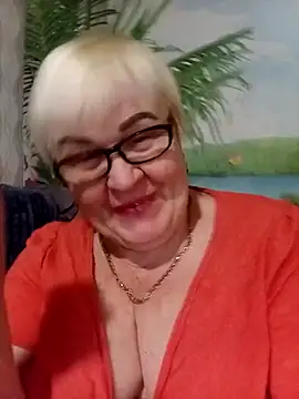 Snapshot of VioletSweet5566 chatting on February 7, 2026, 6:32 am VioletSweet5566 online show from February 7, 2026, 6:32 am