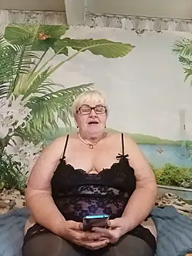 VioletSweet5566 online show from July 24, 2026, 6:09 am