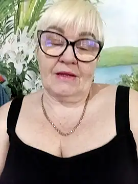 Snapshot of VioletSweet5566 chatting on February 18, 2026, 9:17 am VioletSweet5566 online show from February 18, 2026, 9:17 am