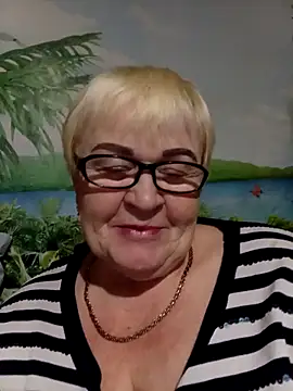 Snapshot of VioletSweet5566 chatting on December 13, 2025, 8:04 pm VioletSweet5566 online show from December 13, 2025, 8:04 pm