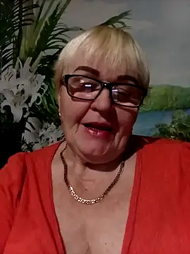 Snapshot of VioletSweet5566 chatting on December 22, 2025, 5:02 pm VioletSweet5566 online show from December 22, 2025, 5:02 pm