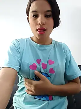 Snapshot of Little-Pussy-Sweet chatting on November 7, 2025, 1:26 pm Little-Pussy-Sweet online show from November 7, 2025, 1:26 pm