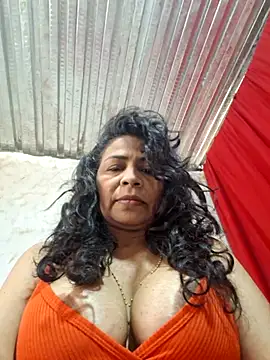 floresblancas online show from May 2, 2026, 2:22 pm