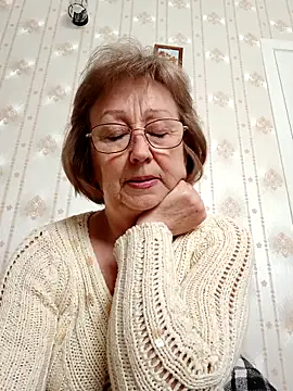 AlikaSwan5821 online show from March 9, 2026, 1:58 pm