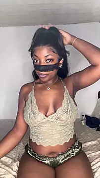  foreigntitts online show from November 9, 2025, 9:19 pm