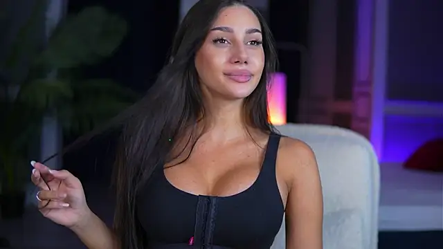 NinaSolenne online show from July 23, 2026, 1:58 am