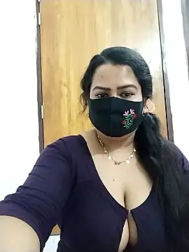 Snapshot of Anamika-38 chatting on November 24, 2025, 5:02 pm Anamika-38 online show from November 24, 2025, 5:02 pm