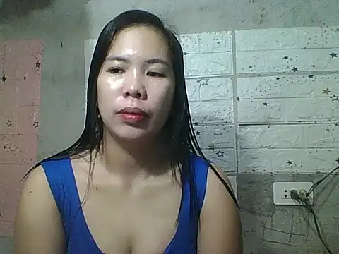 pinaysinglemommm online show from October 2, 2025, 8:56 pm