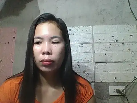 pinaysinglemommm online show from September 29, 2025, 9:09 pm