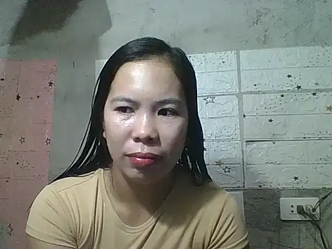 pinaysinglemommm online show from October 1, 2025, 8:35 pm