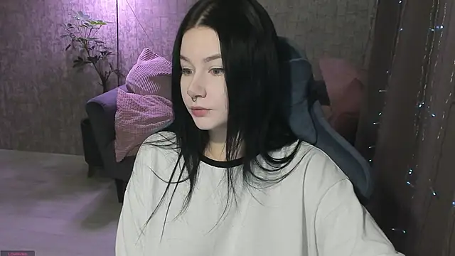 AlinaGreeeen online show from September 30, 2025, 2:28 am