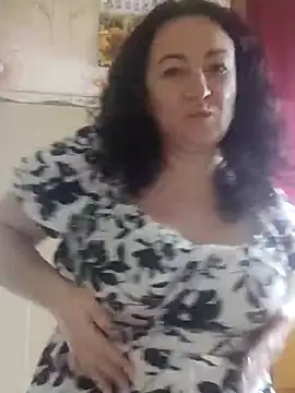 Snapshot of Velvet3451 chatting on October 27, 2025, 6:20 pm Velvet3451 online show from October 27, 2025, 6:20 pm