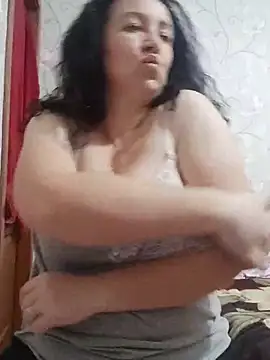 Snapshot of Velvet3451 chatting on November 12, 2025, 8:23 pm Velvet3451 online show from November 12, 2025, 8:23 pm