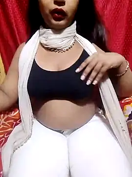 Snapshot of Babe_Doll04 chatting on September 19, 2025, 6:17 am Babe Doll04 online show from September 19, 2025, 6:17 am