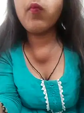 Babe Doll04 online show from April 28, 2026, 7:57 am