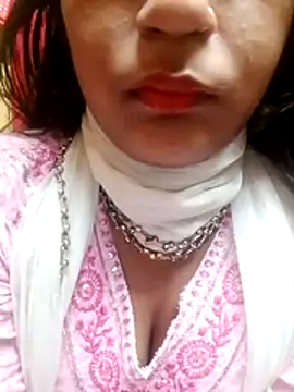 Snapshot of Babe_Doll04 chatting on November 26, 2025, 12:49 pm Babe Doll04 online show from November 26, 2025, 12:49 pm