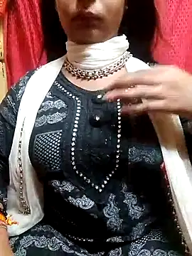 Snapshot of Babe_Doll04 chatting on November 5, 2025, 10:40 am Babe Doll04 online show from November 5, 2025, 10:40 am