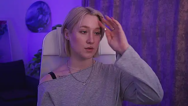 Snapshot of CinBellamy chatting on March 30, 2026, 8:38 am CinBellamy online show from March 30, 2026, 8:38 am